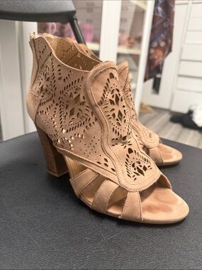 Women's Cutout Suede Peep-Toe Booties - mauve
